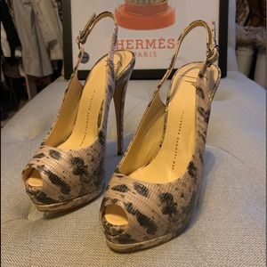 Giuseppe Zanottti Sharon Reptile Learher Platform